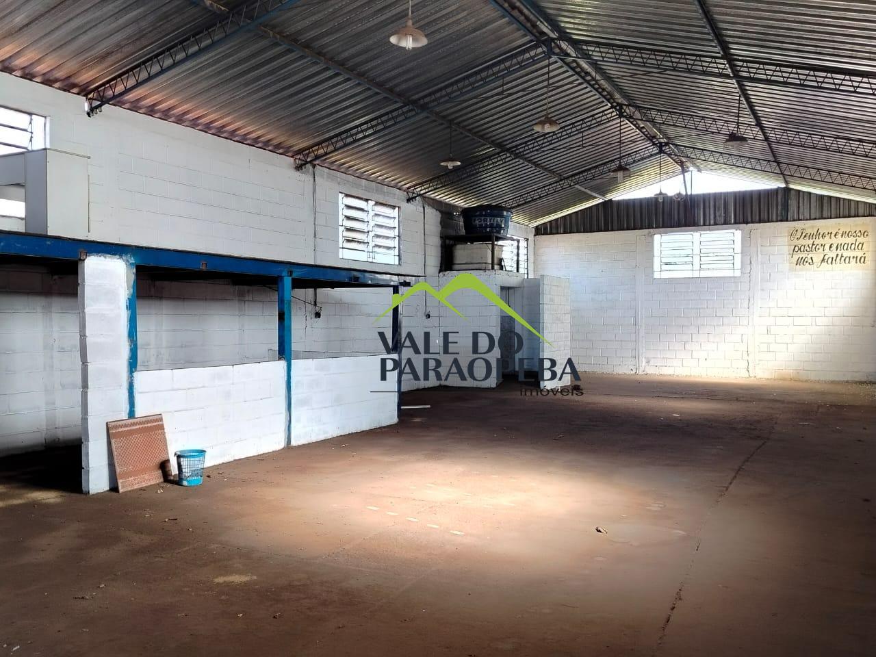 Galpão à venda no Bicas Velha : 