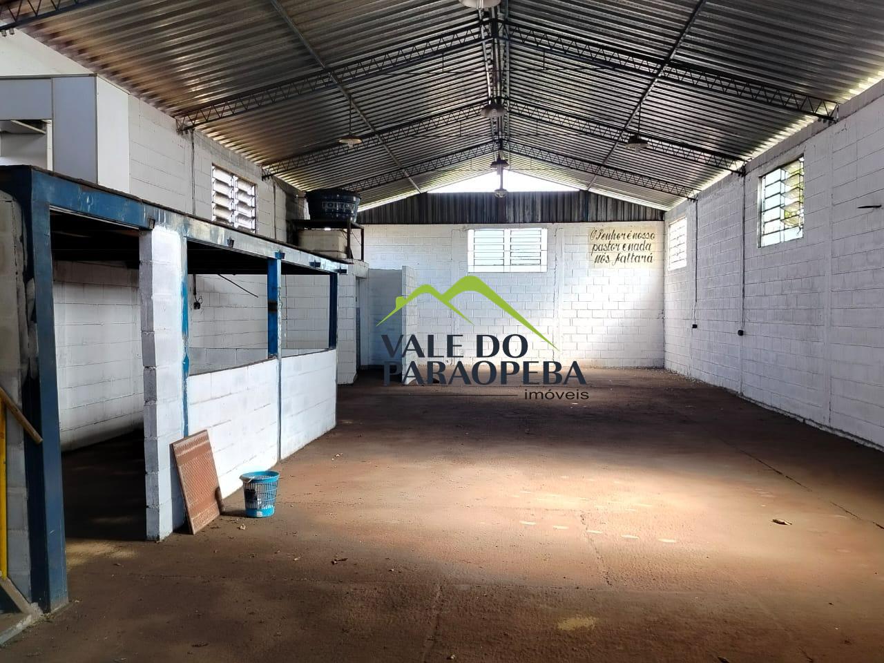 Galpão à venda no Bicas Velha : 