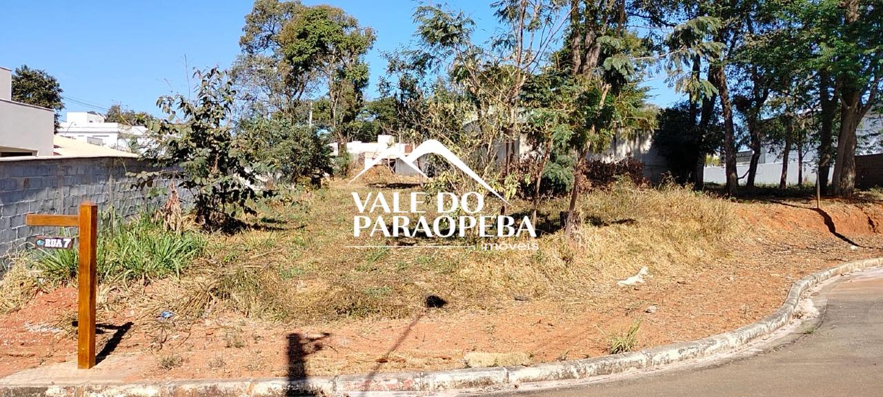 Lote em condomínio à venda no Condomínio Portal de Igarapé: 