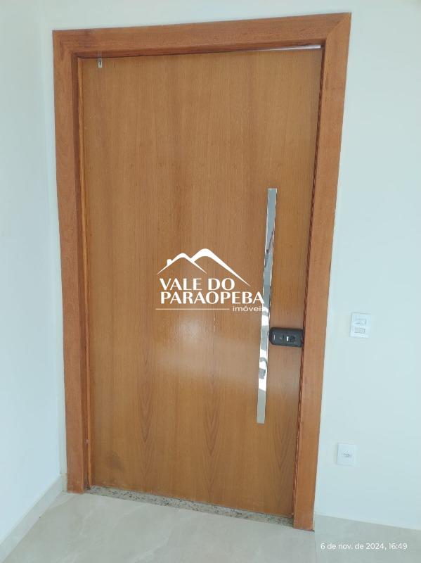 Casa à venda no Condomínio Granville : 