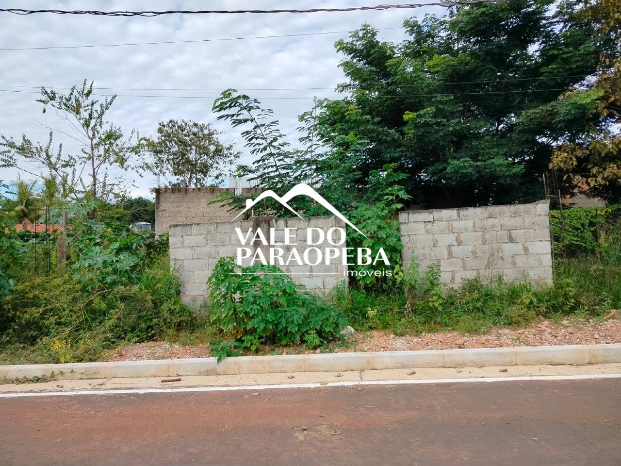 Lote à venda no São José: 