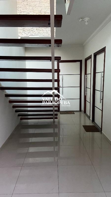 Apartamento à venda no Canarinho: 