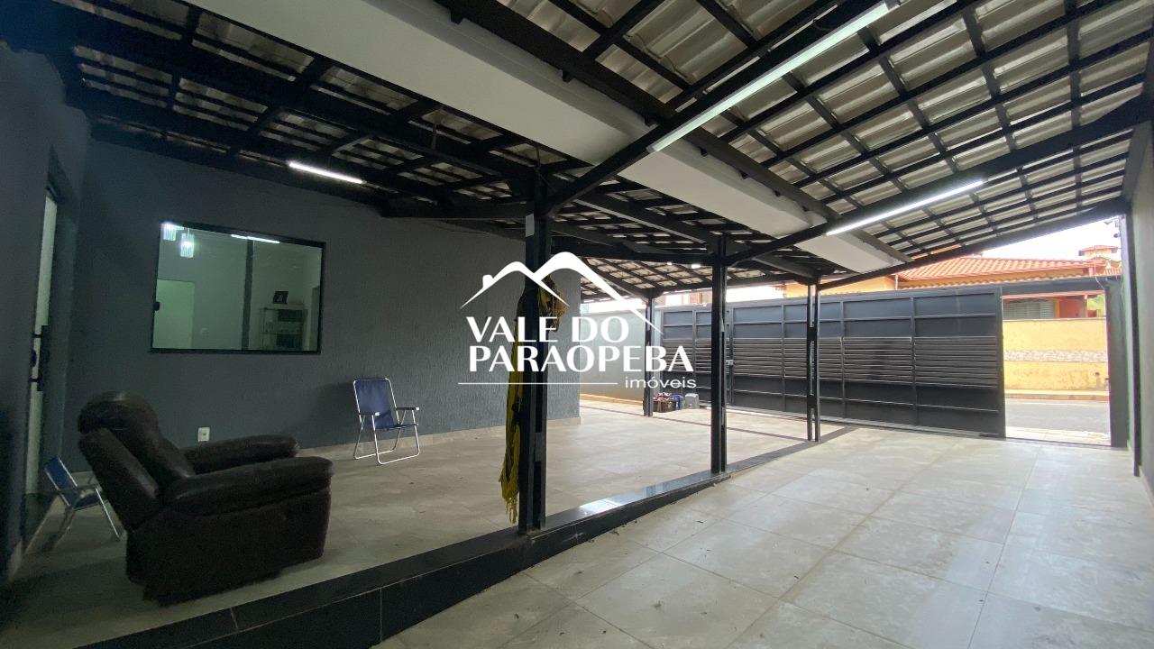 Casa à venda no Centro: 