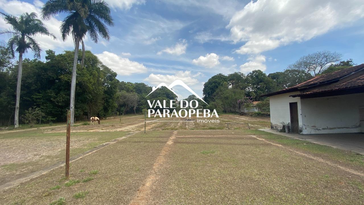 Terreno à venda no Santa Rita: 
