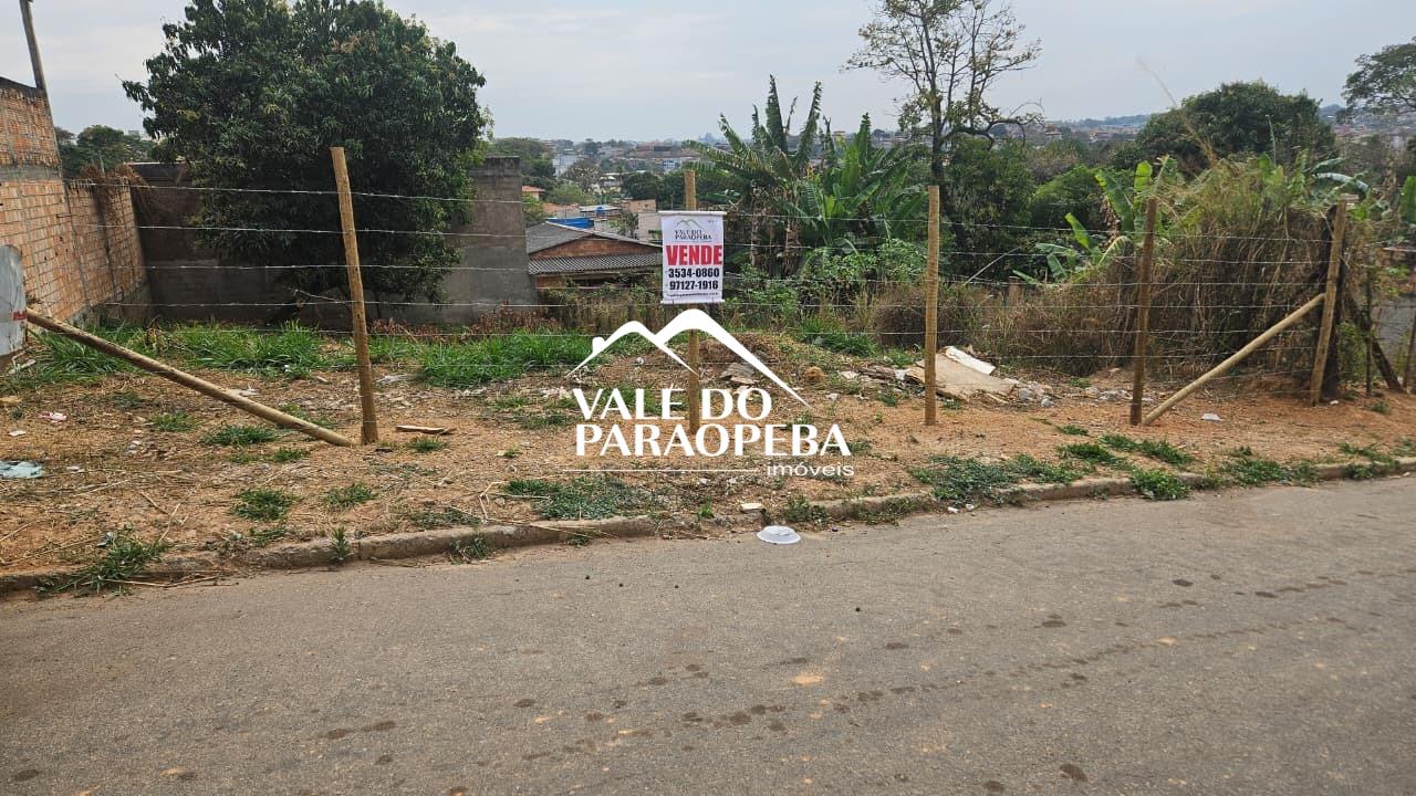 Lote à venda no Resplendor: 