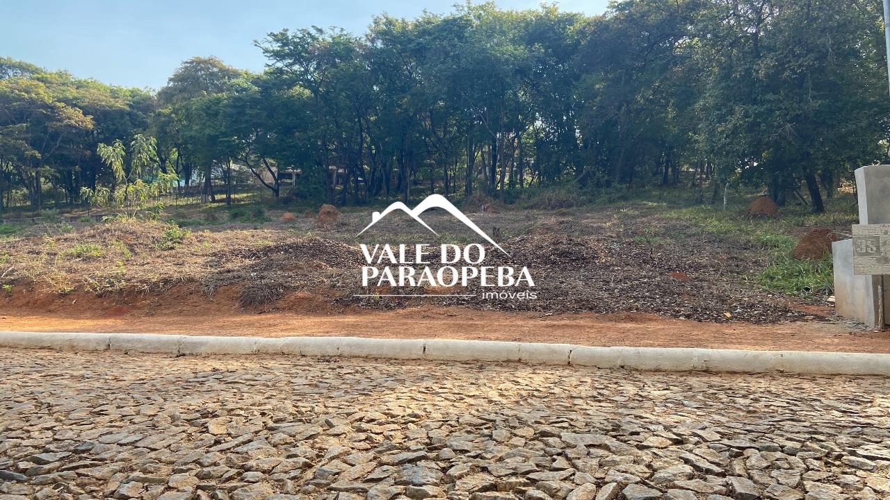 Lote à venda no Condomínio Vale do Cedro: 