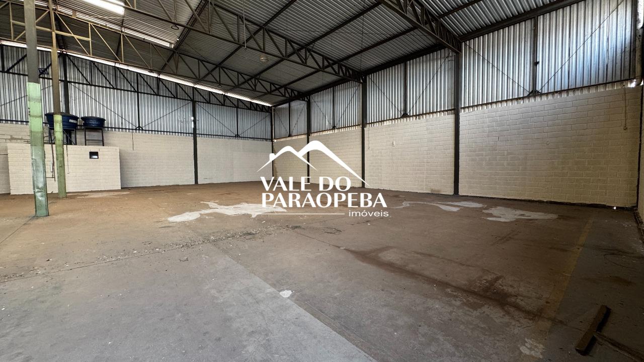 Galpão para aluguel no Pedra Branca: 