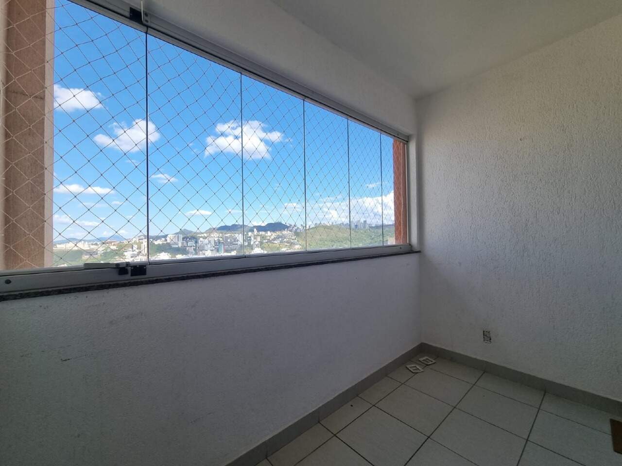 Imagem do imóvel Apartamento para aluguel, 3 quartos, 1 suíte, 2 vagas, Buritis - Belo Horizonte/MG