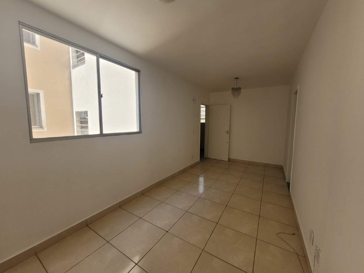 Imagem do imóvel Apartamento para aluguel, 4 quartos, 1 suíte, 2 vagas, Buritis - Belo Horizonte/MG