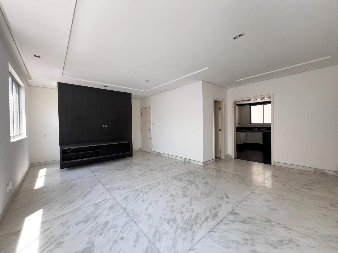 Imagem do imóvel Cobertura Residencial em Buritis, BH - 255 m², 4 Quartos, Piscina, 3 Vagas