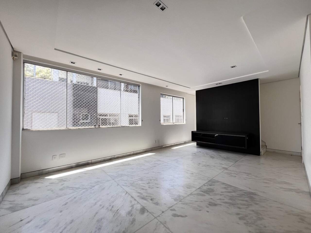 Imagem do imóvel Cobertura Residencial em Buritis, BH - 255 m², 4 Quartos, Piscina, 3 Vagas