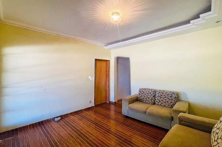 Imagem do imóvel Casa à venda, 4 quartos, 1 suíte, 2 vagas, Palmeiras - Belo Horizonte/MG