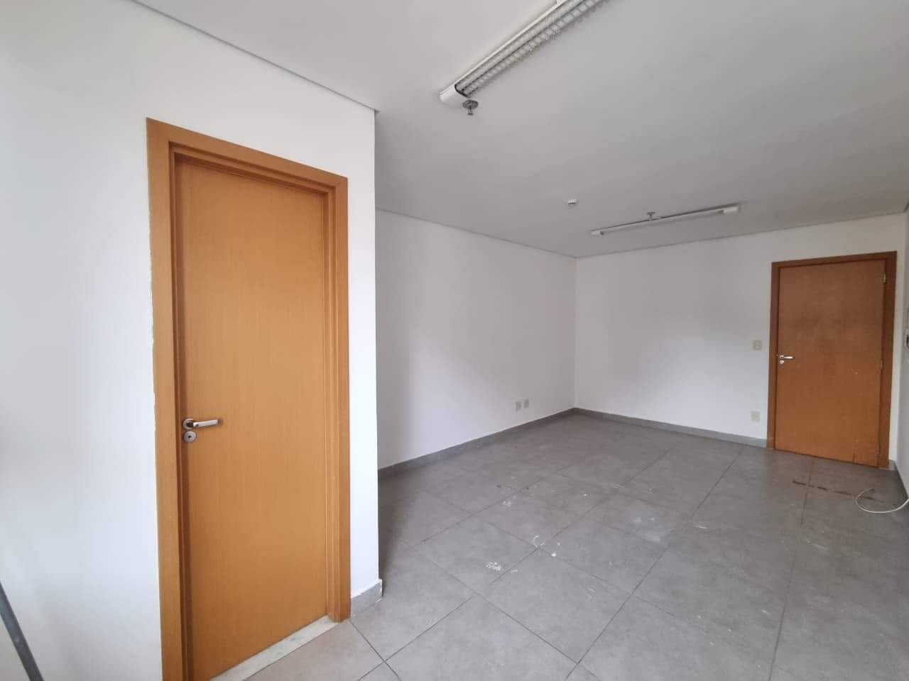 Imagem do imóvel Sala para aluguel, 1 vaga, Buritis - Belo Horizonte/MG