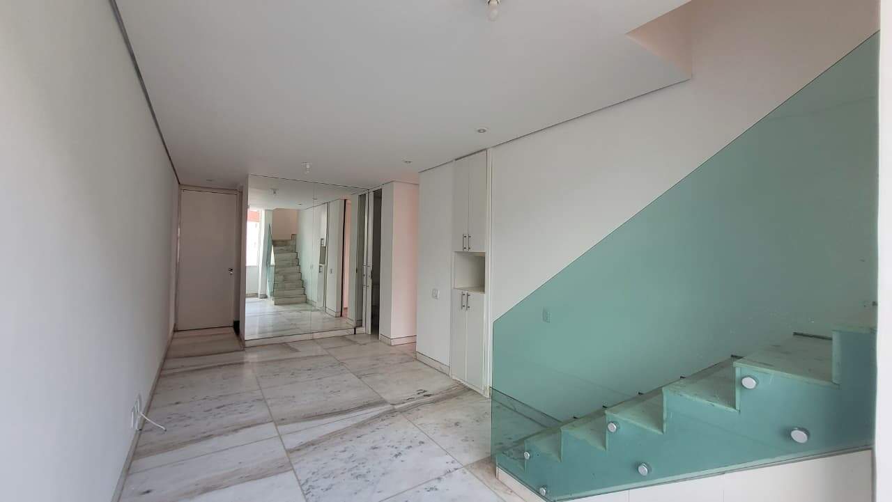 Imagem do imóvel Cobertura à venda, 3 quartos, 1 suíte, 2 vagas, Buritis - Belo Horizonte/MG