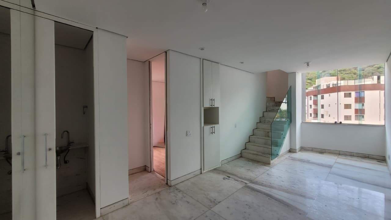 Imagem do imóvel Cobertura à venda, 3 quartos, 1 suíte, 2 vagas, Buritis - Belo Horizonte/MG