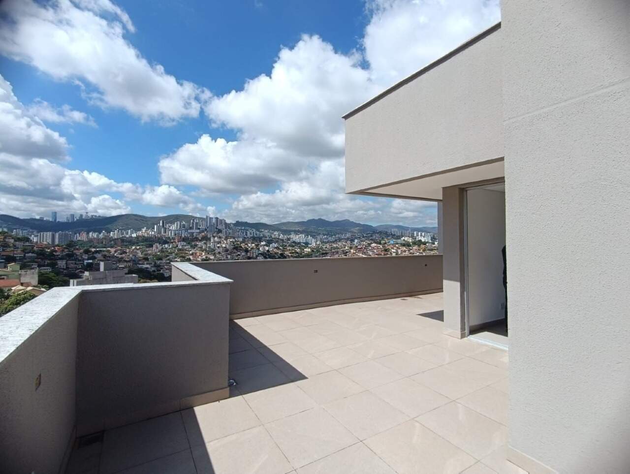 Imagem do imóvel Cobertura à venda, 3 quartos, 1 suíte, 3 vagas, Havaí - Belo Horizonte/MG