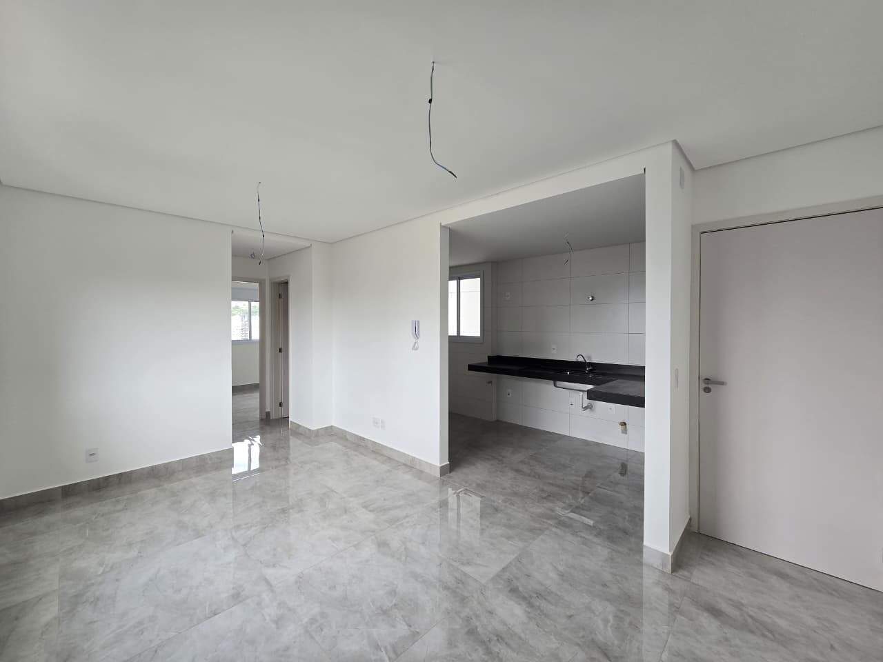 Imagem do imóvel Apartamento à venda, 2 quartos, 1 suíte, 2 vagas, Buritis - Belo Horizonte/MG