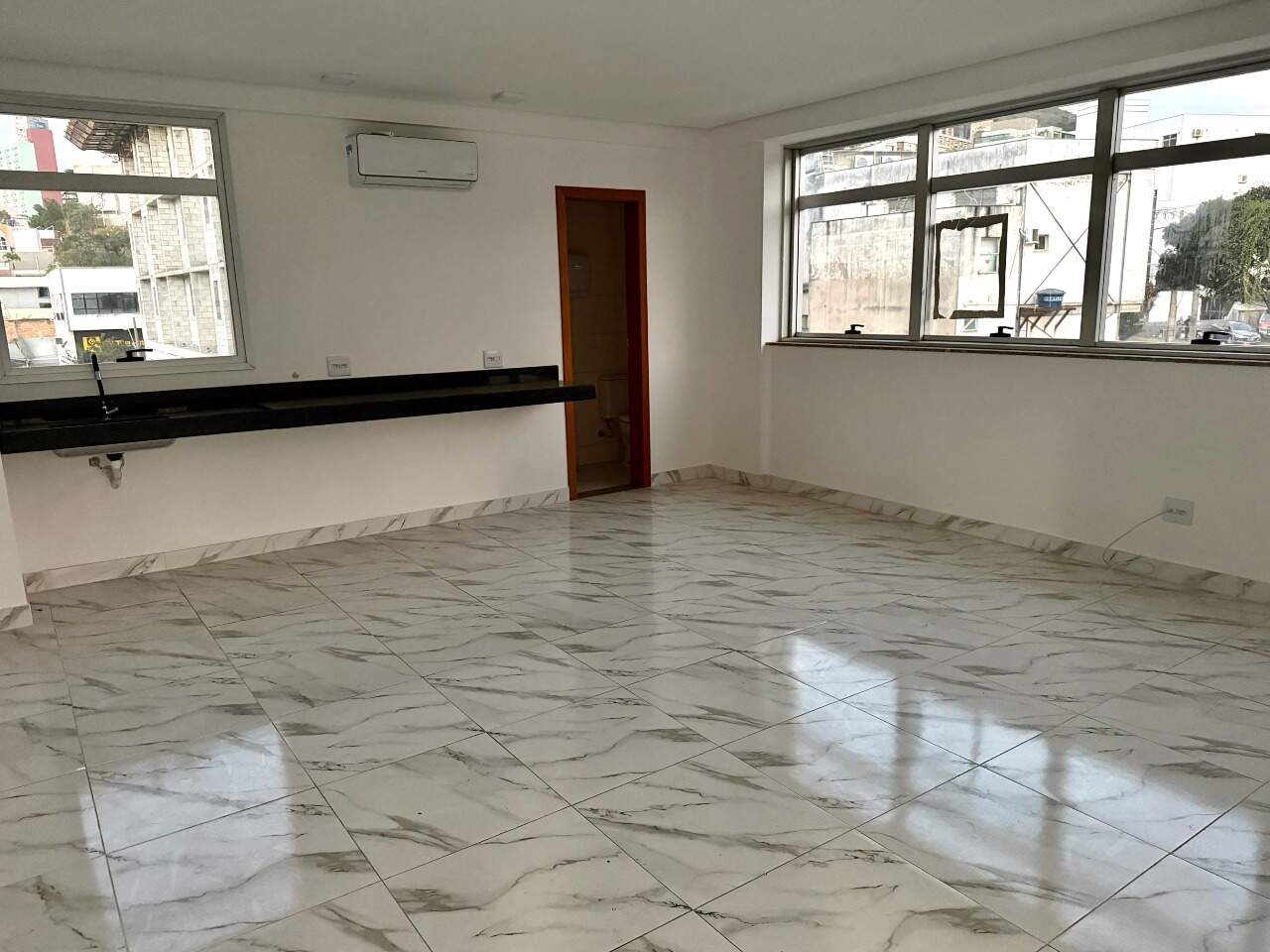 Imagem do imóvel Sala para aluguel, Buritis - Belo Horizonte/MG