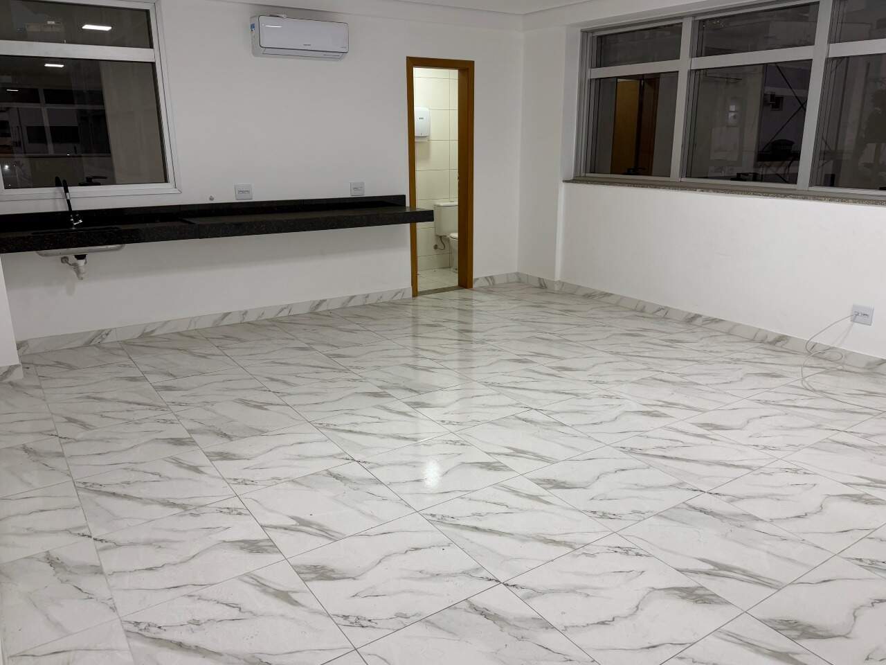 Imagem do imóvel Sala para aluguel, Buritis - Belo Horizonte/MG