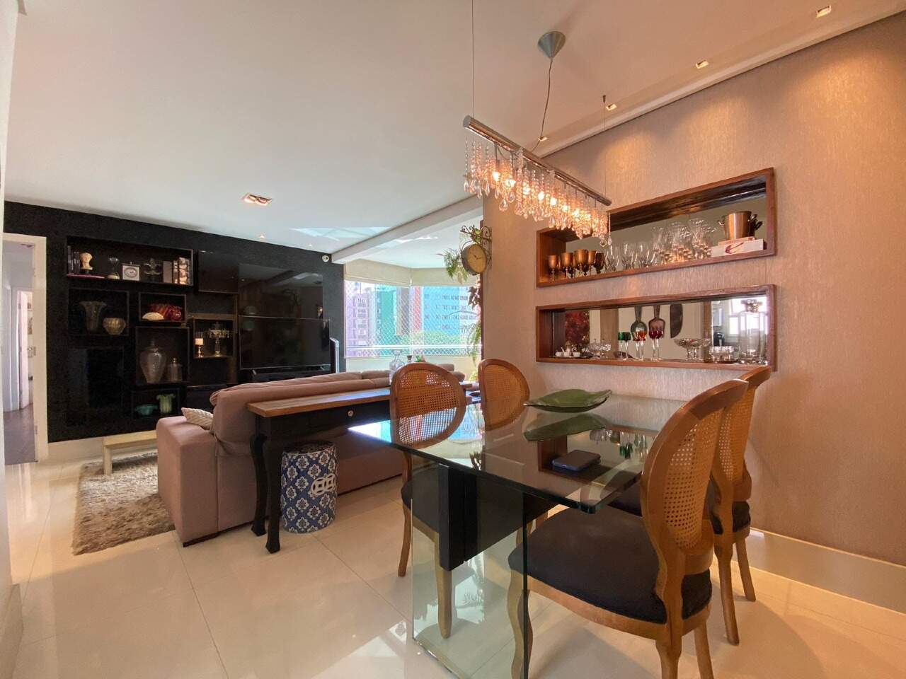 Imagem do imóvel Apartamento à venda, 4 quartos, 1 suíte, 2 vagas, Buritis - Belo Horizonte/MG