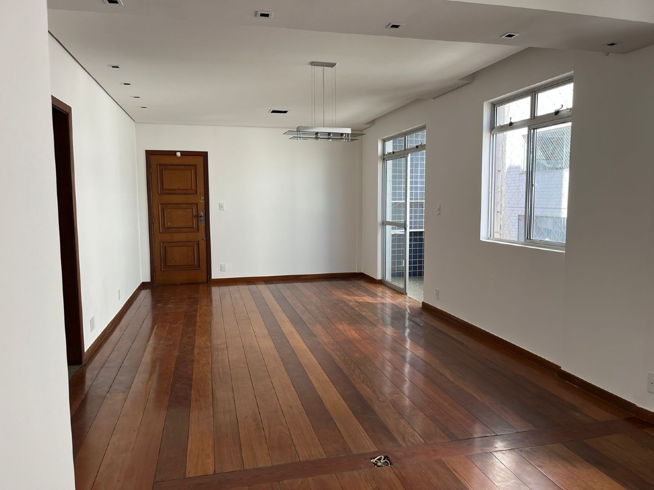 Imagem do imóvel Apartamento à venda, 3 quartos, 1 suíte, 5 vagas, Buritis - Belo Horizonte/MG