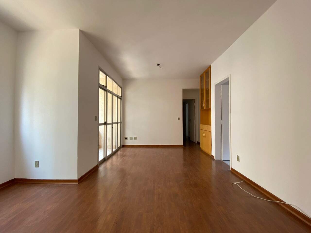 Imagem do imóvel Apartamento para aluguel, 3 quartos, 1 suíte, 2 vagas, Buritis - Belo Horizonte/MG