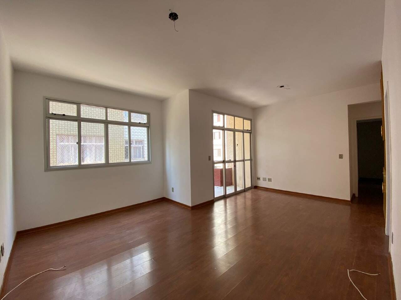 Imagem do imóvel Apartamento para aluguel, 3 quartos, 1 suíte, 2 vagas, Buritis - Belo Horizonte/MG