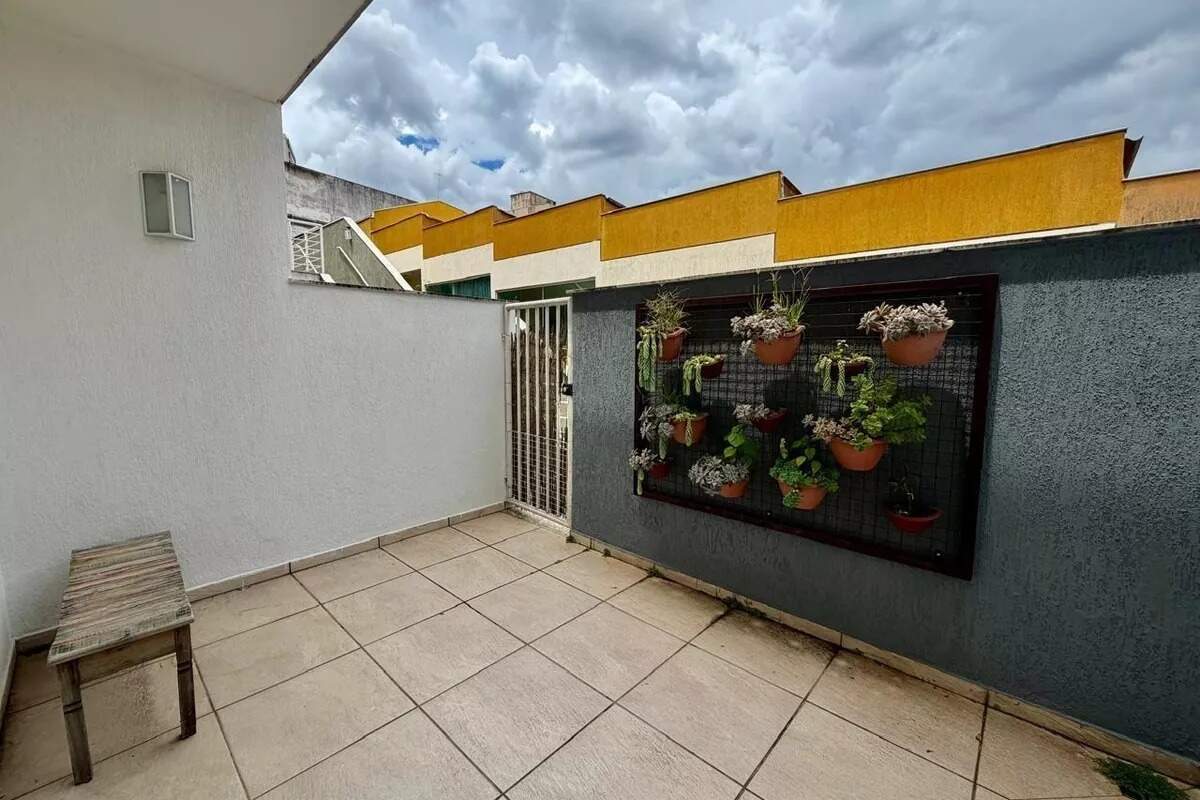 Imagem do imóvel Casa à venda, 2 quartos, 2 vagas, Buritis - Belo Horizonte/MG