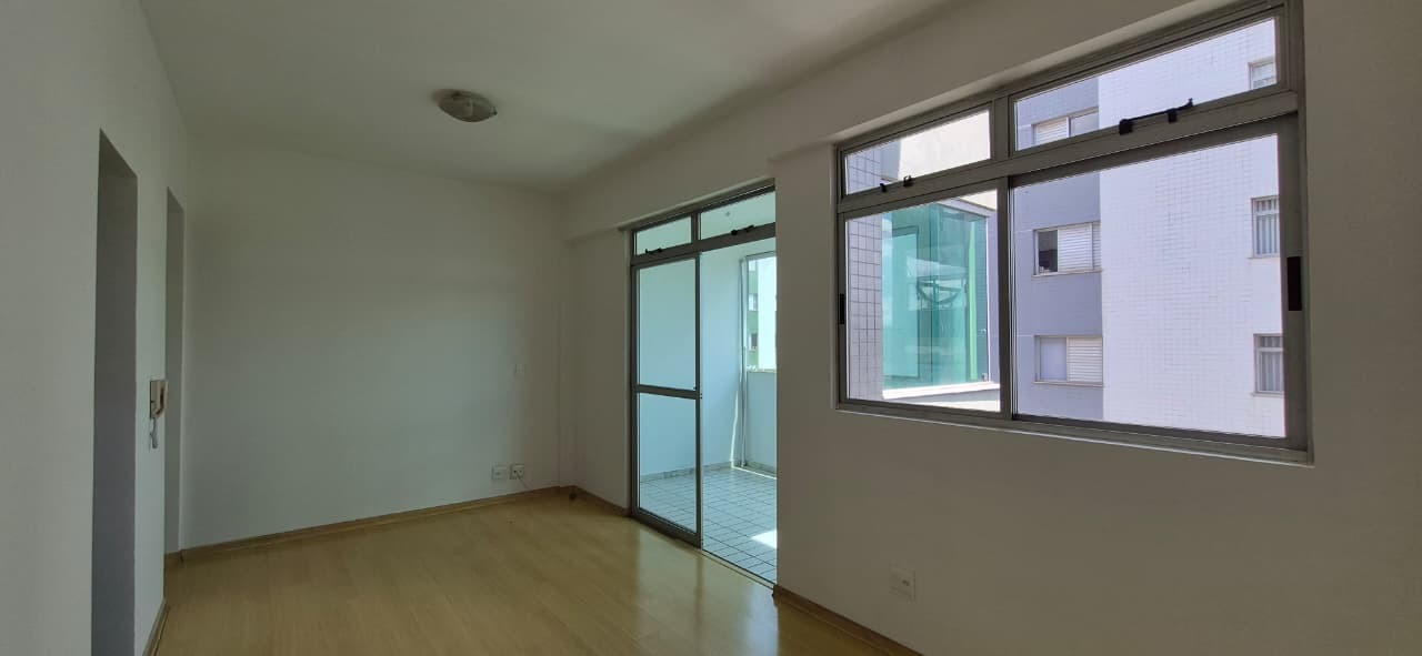 Imagem do imóvel Apartamento com 3 quartos para alugar no Buritis em Belo Horizonte de 100m²
