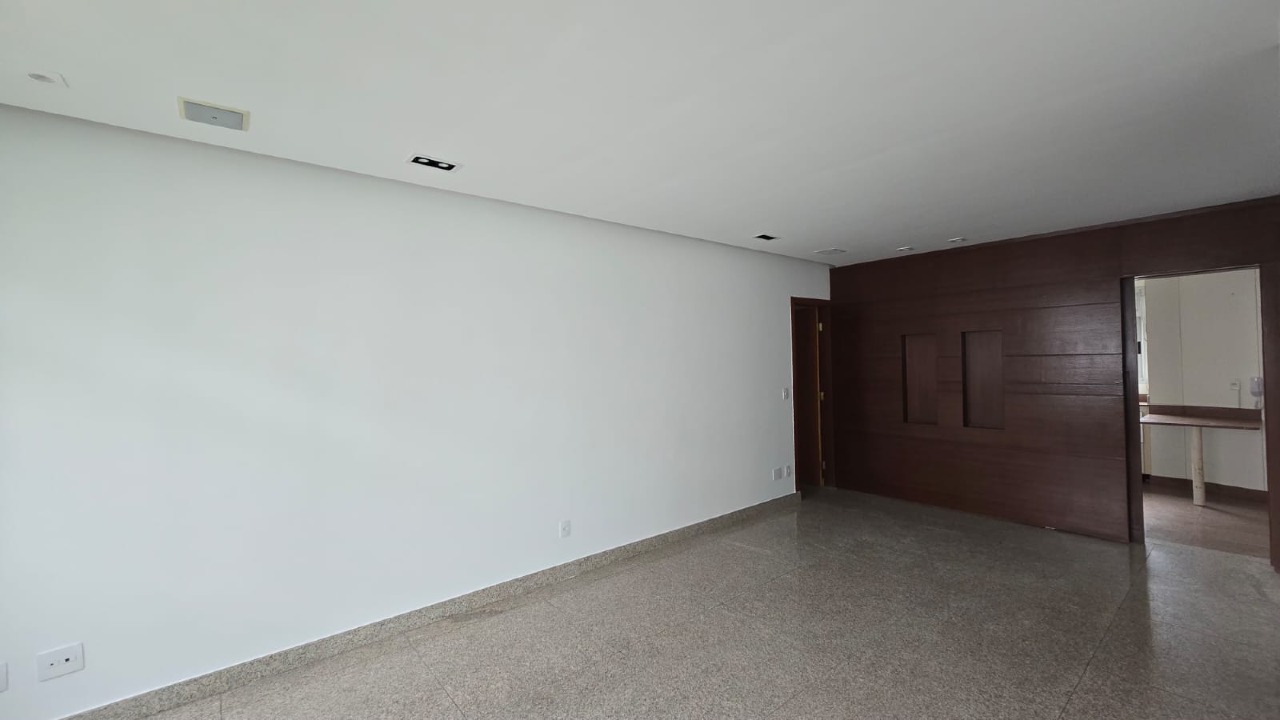 Imagem do imóvel Apartamento para aluguel, 4 quartos, 1 suíte, 2 vagas, Buritis - Belo Horizonte/MG