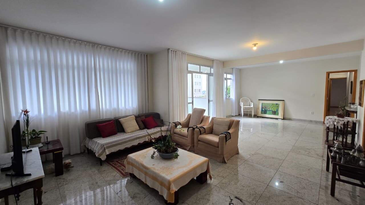 Imagem do imóvel Apartamento para aluguel, 4 quartos, 2 suítes, 3 vagas, Buritis - Belo Horizonte/MG