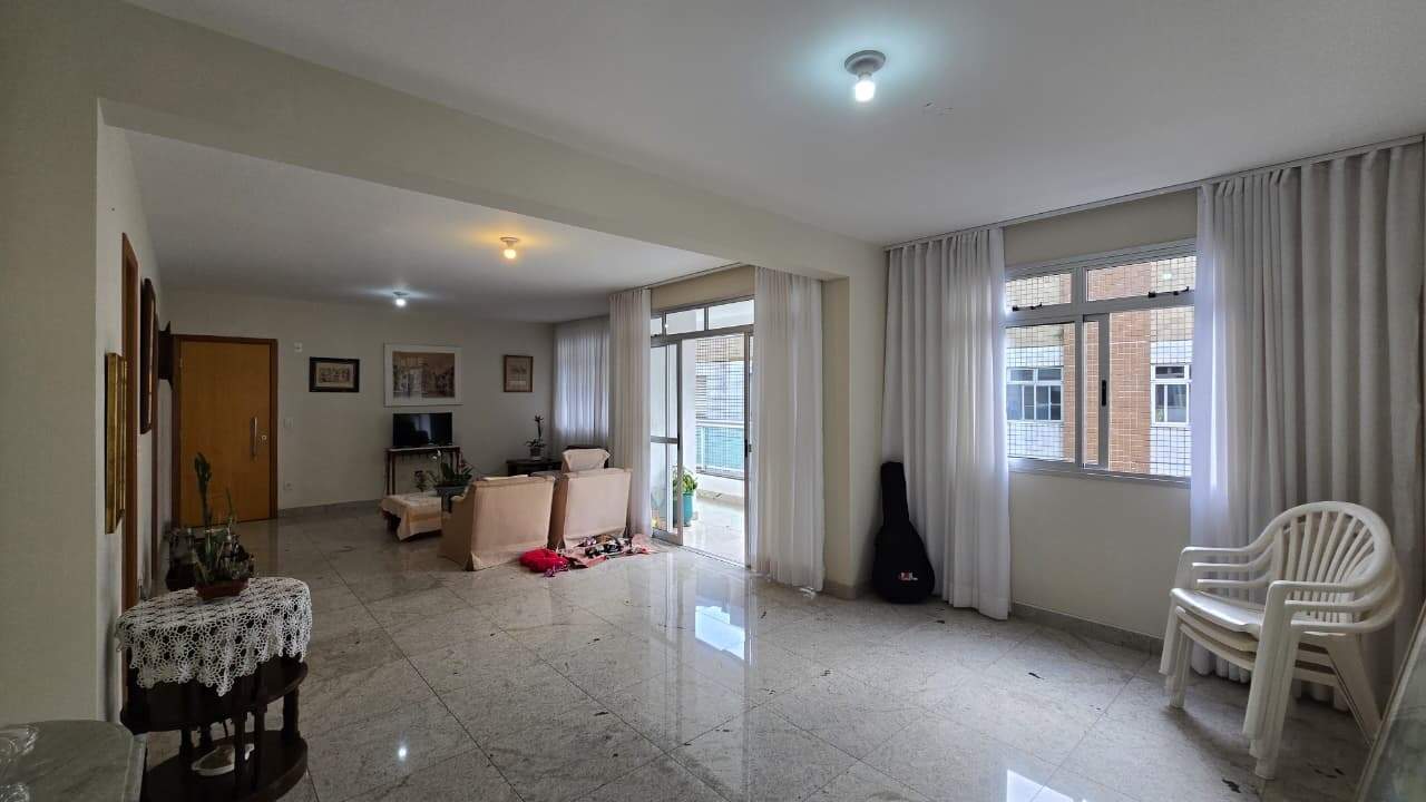 Imagem do imóvel Apartamento para aluguel, 4 quartos, 2 suítes, 3 vagas, Buritis - Belo Horizonte/MG