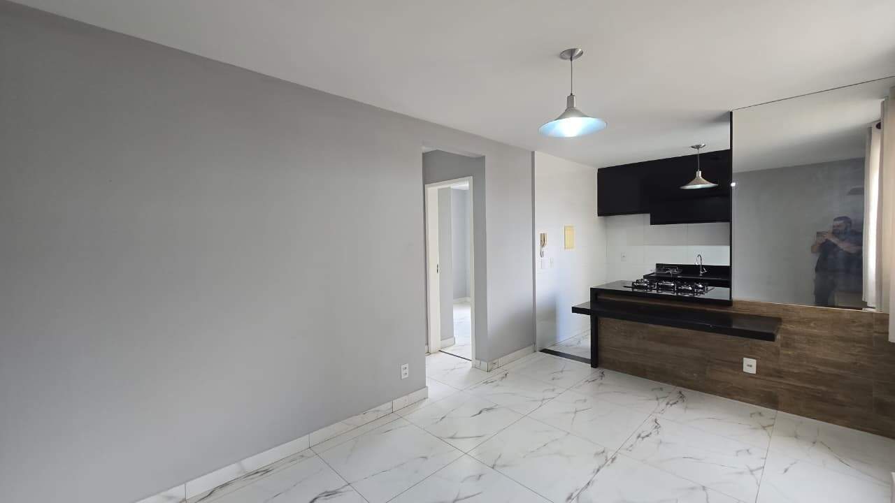 Imagem do imóvel Apartamento para aluguel, 2 quartos, 1 vaga, Cinqüentenário - Belo Horizonte/MG