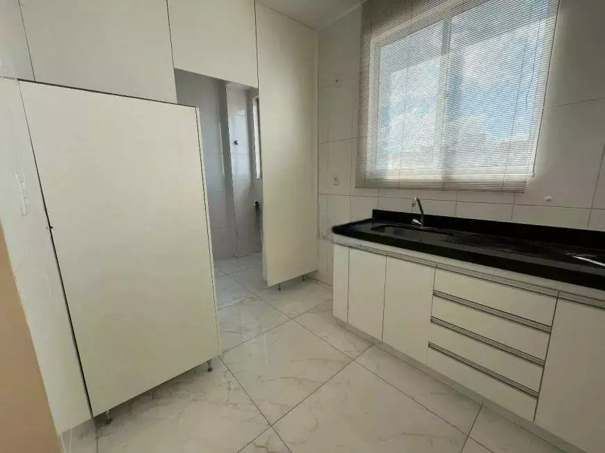 Imagem do imóvel Apartamento para aluguel, 3 quartos, 1 suíte, 2 vagas, Cinqüentenário - Belo Horizonte/MG