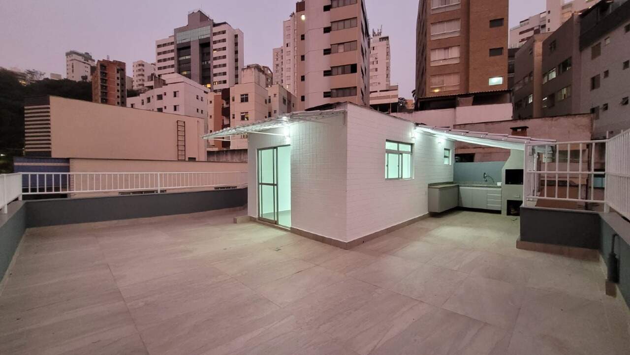 Imagem do imóvel Cobertura com 03 quartos para aluguel no Buritis de 183m².