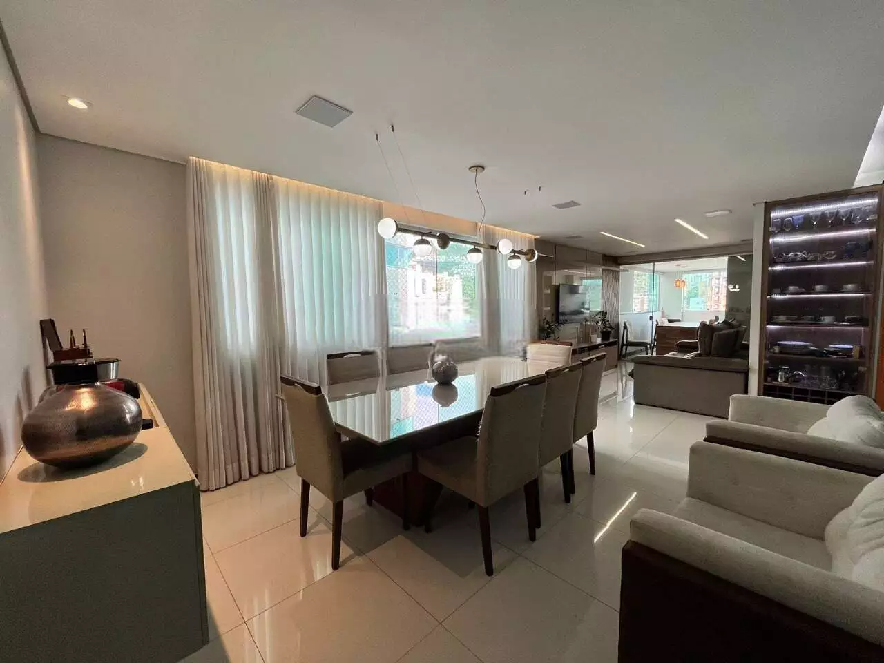 Imagem do imóvel Apartamento com 4 quartos à venda no Buritis em Belo Horizonte de 140m²