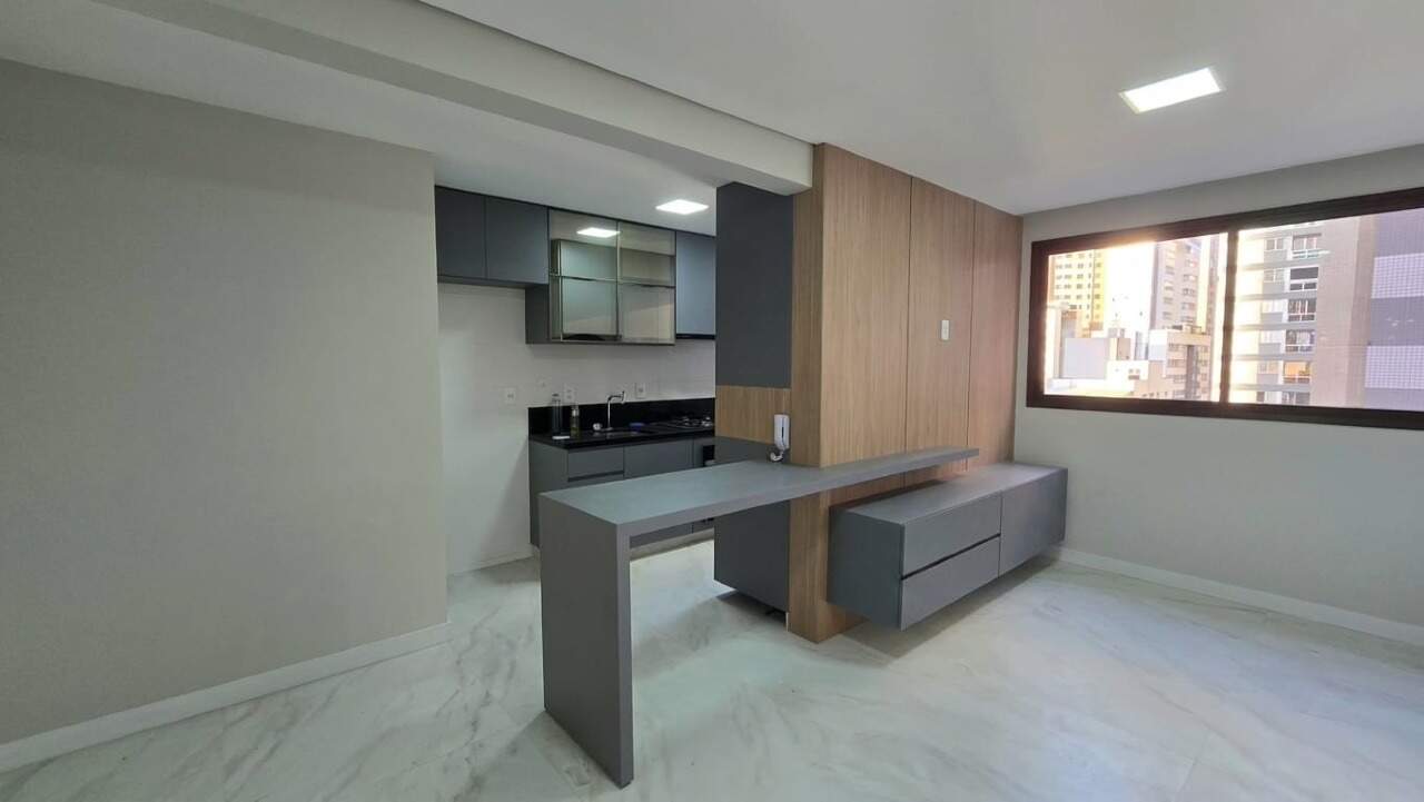 Imagem do imóvel Apartamento para aluguel, 2 quartos, 2 suítes, 2 vagas, Lourdes - Belo Horizonte/MG