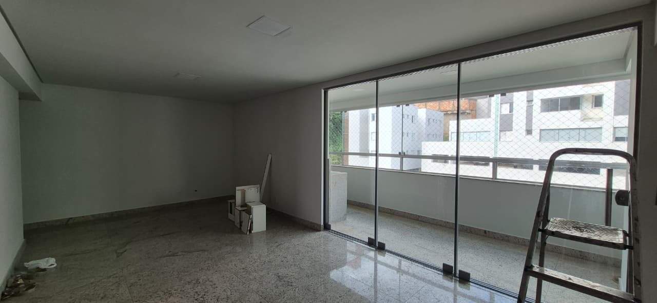 Imagem do imóvel Apartamento com 4 quartos para alugar no Buritis em Belo Horizonte de 120m²
