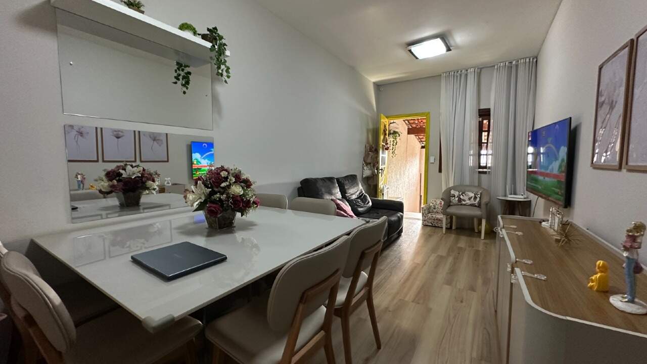 Imagem do imóvel Casa à venda, 4 quartos, 2 vagas, Palmeiras - Belo Horizonte/MG