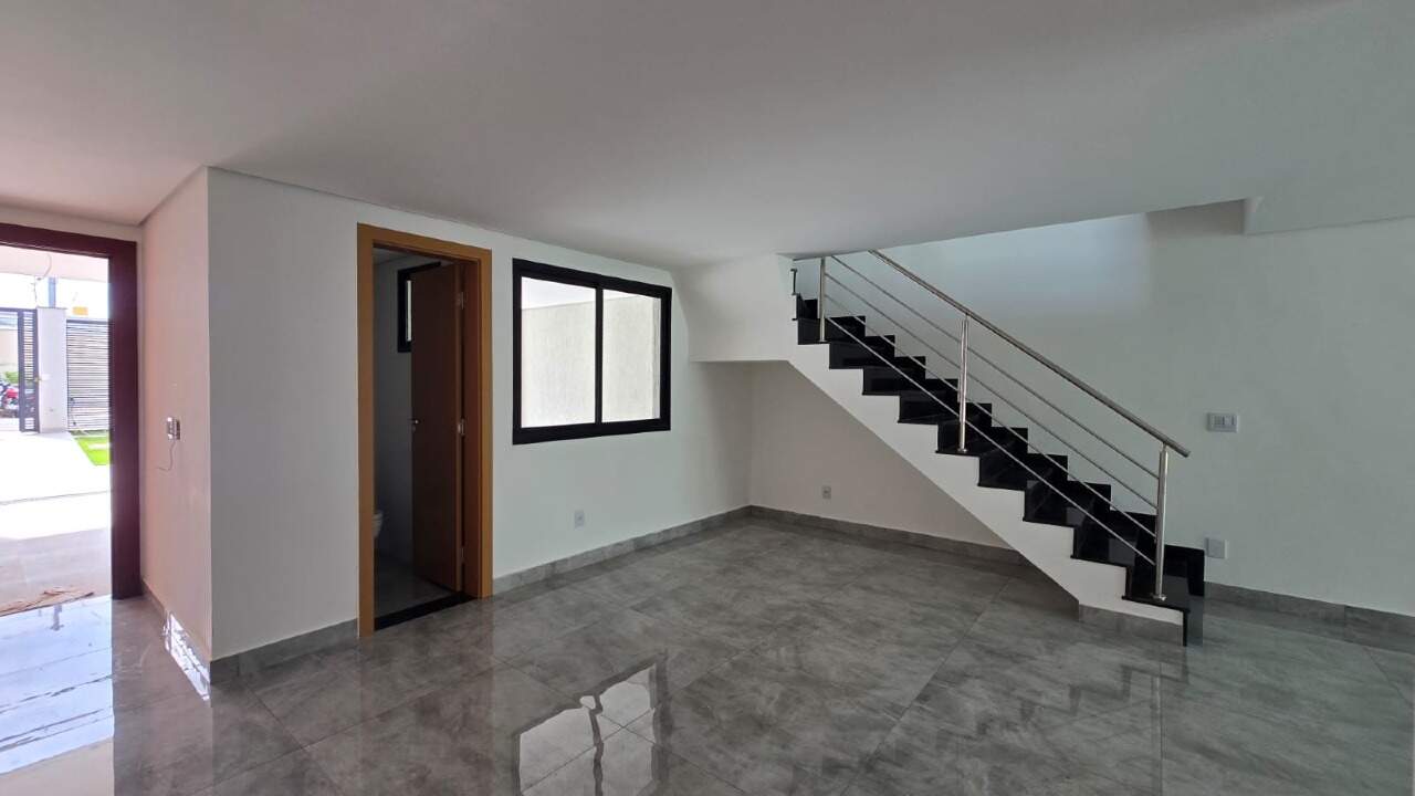 Imagem do imóvel Casa para aluguel, 3 quartos, 1 suíte, 3 vagas, Buritis - Belo Horizonte/MG