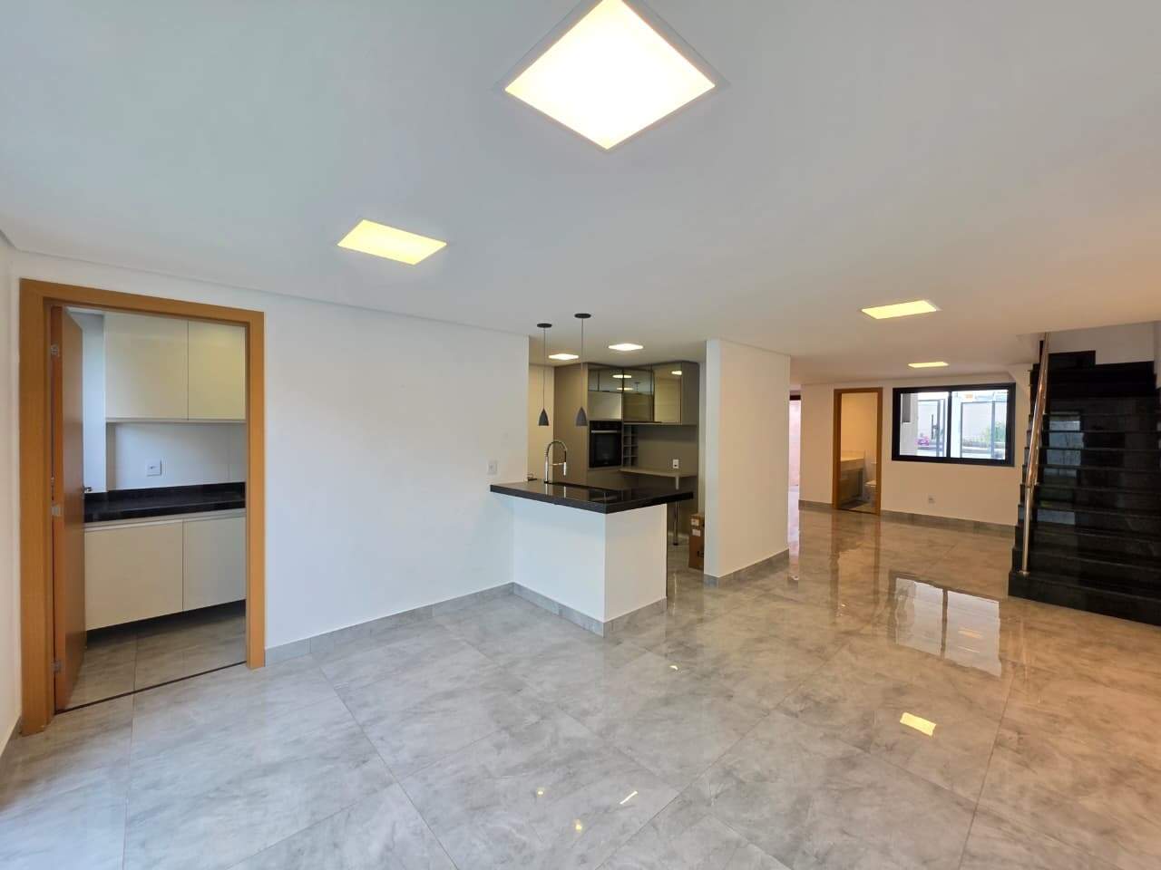 Imagem do imóvel Casa para aluguel, 3 quartos, 1 suíte, 3 vagas, Buritis - Belo Horizonte/MG