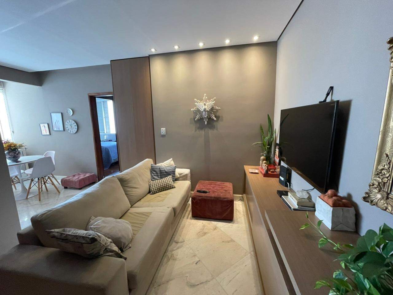 Imagem do imóvel Apartamento para aluguel, 2 quartos, 1 suíte, 2 vagas, Buritis - Belo Horizonte/MG