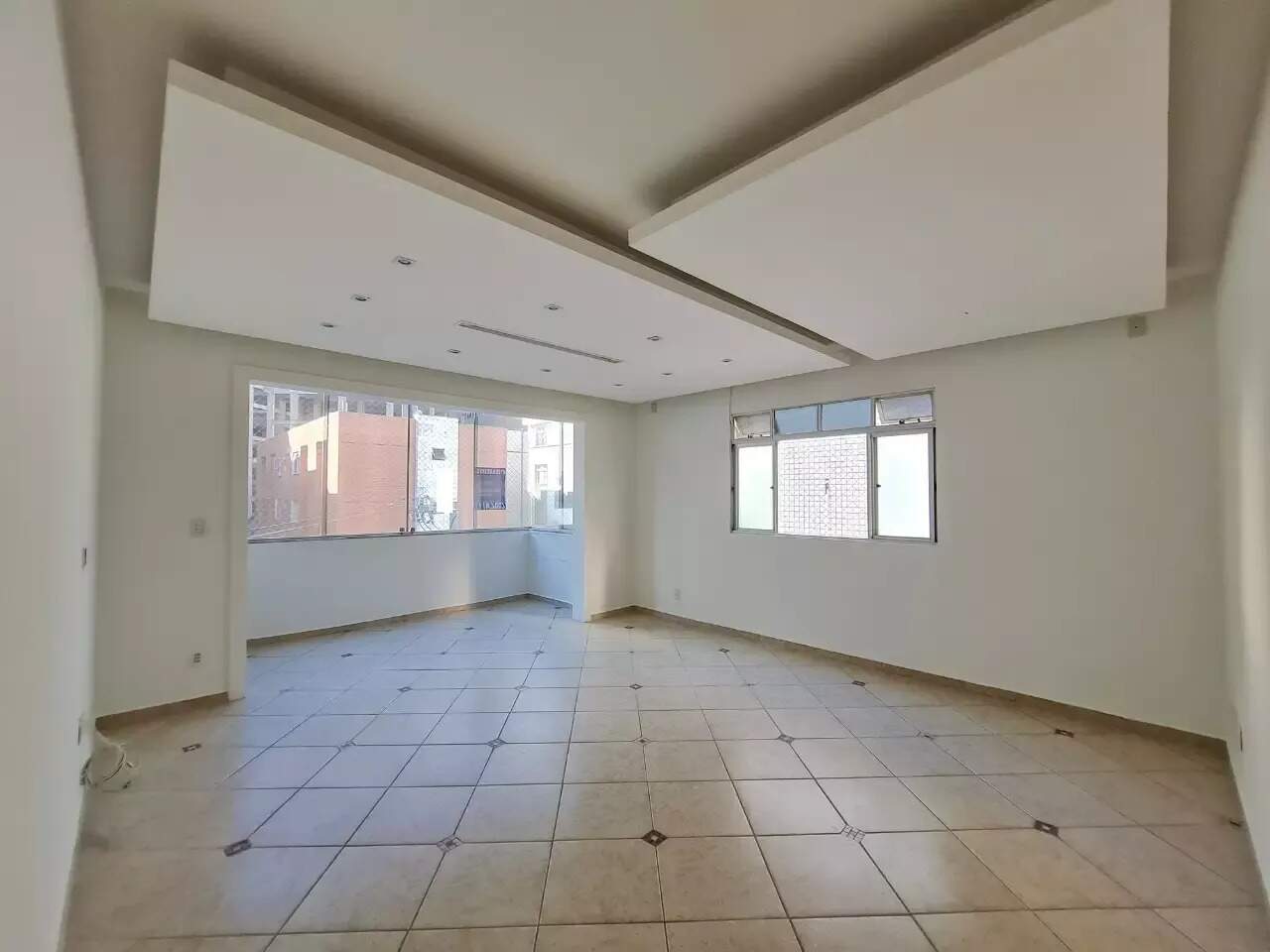 Imagem do imóvel Apartamento para aluguel, 3 quartos, 1 suíte, 2 vagas, Buritis - Belo Horizonte/MG