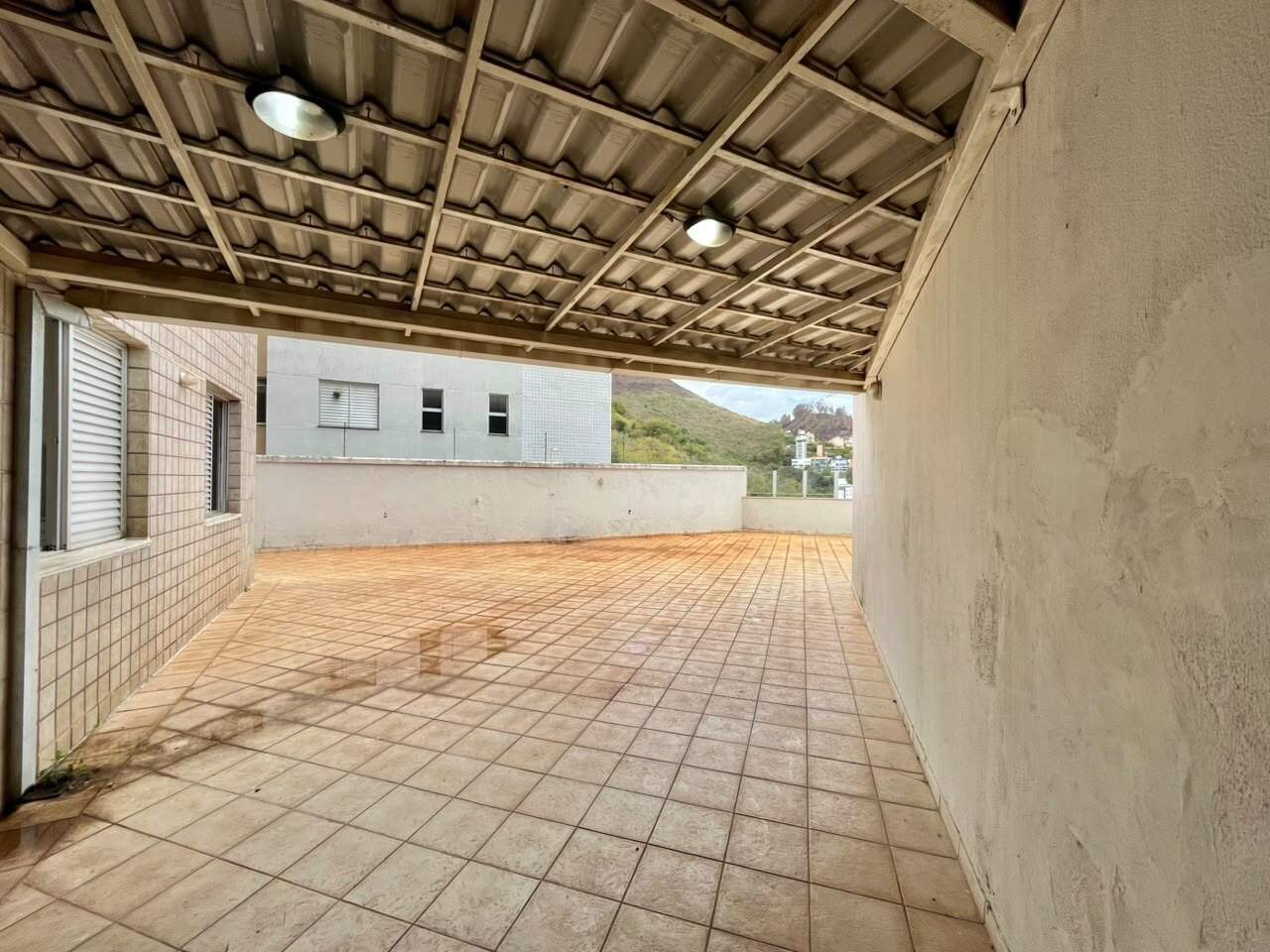 Imagem do imóvel Área privativa 3 quartos à venda no Buritis de 250m²