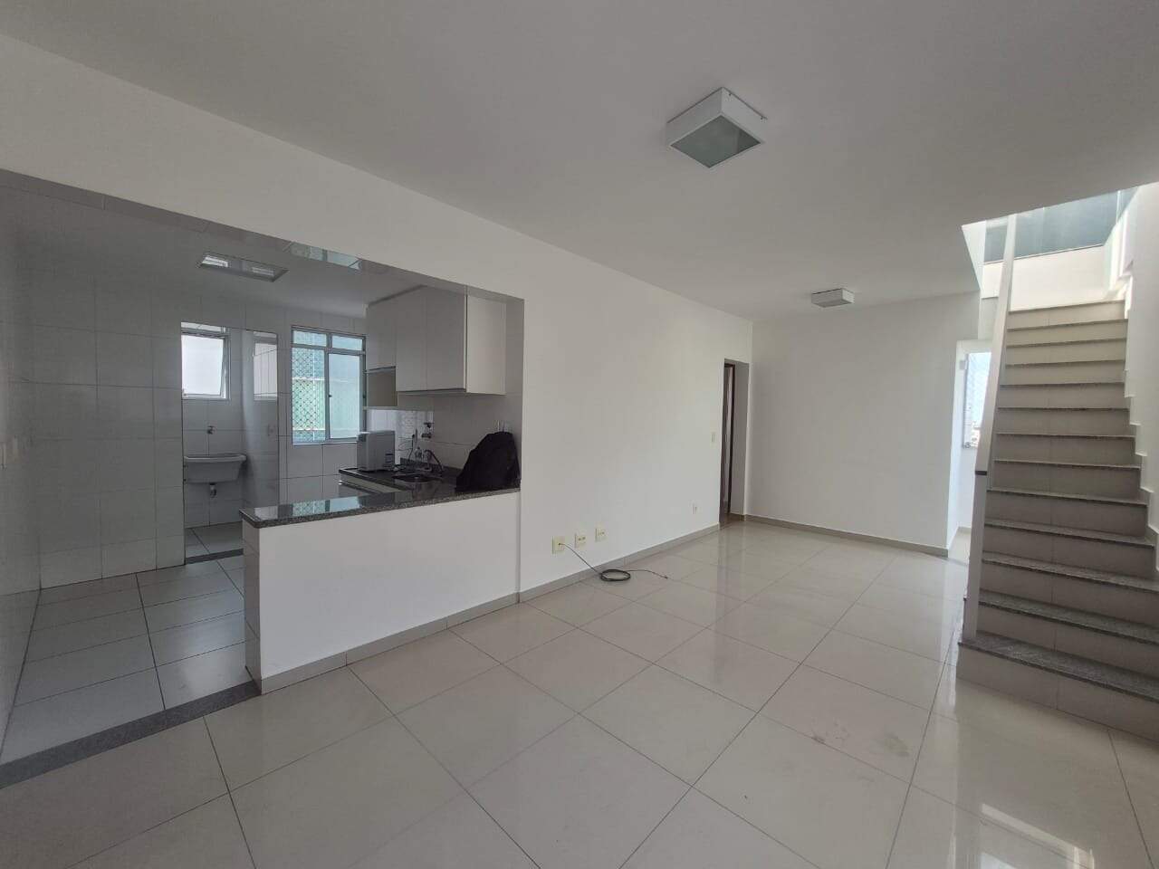 Imagem do imóvel Cobertura para aluguel, 4 quartos, 2 suítes, 3 vagas, Buritis - Belo Horizonte/MG