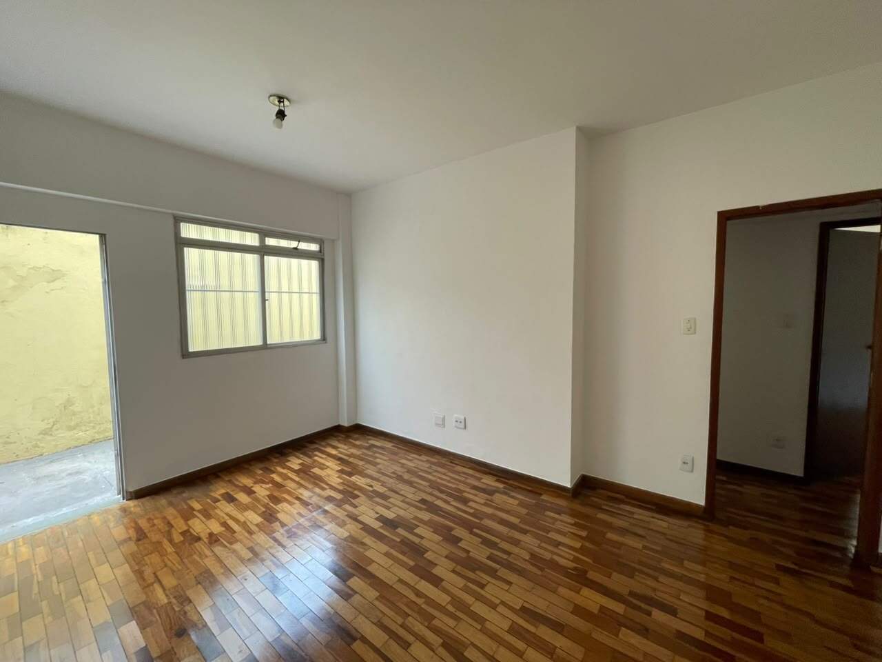 Imagem do imóvel Área privativa à venda, 3 quartos, 1 vaga, Estoril - Belo Horizonte/MG