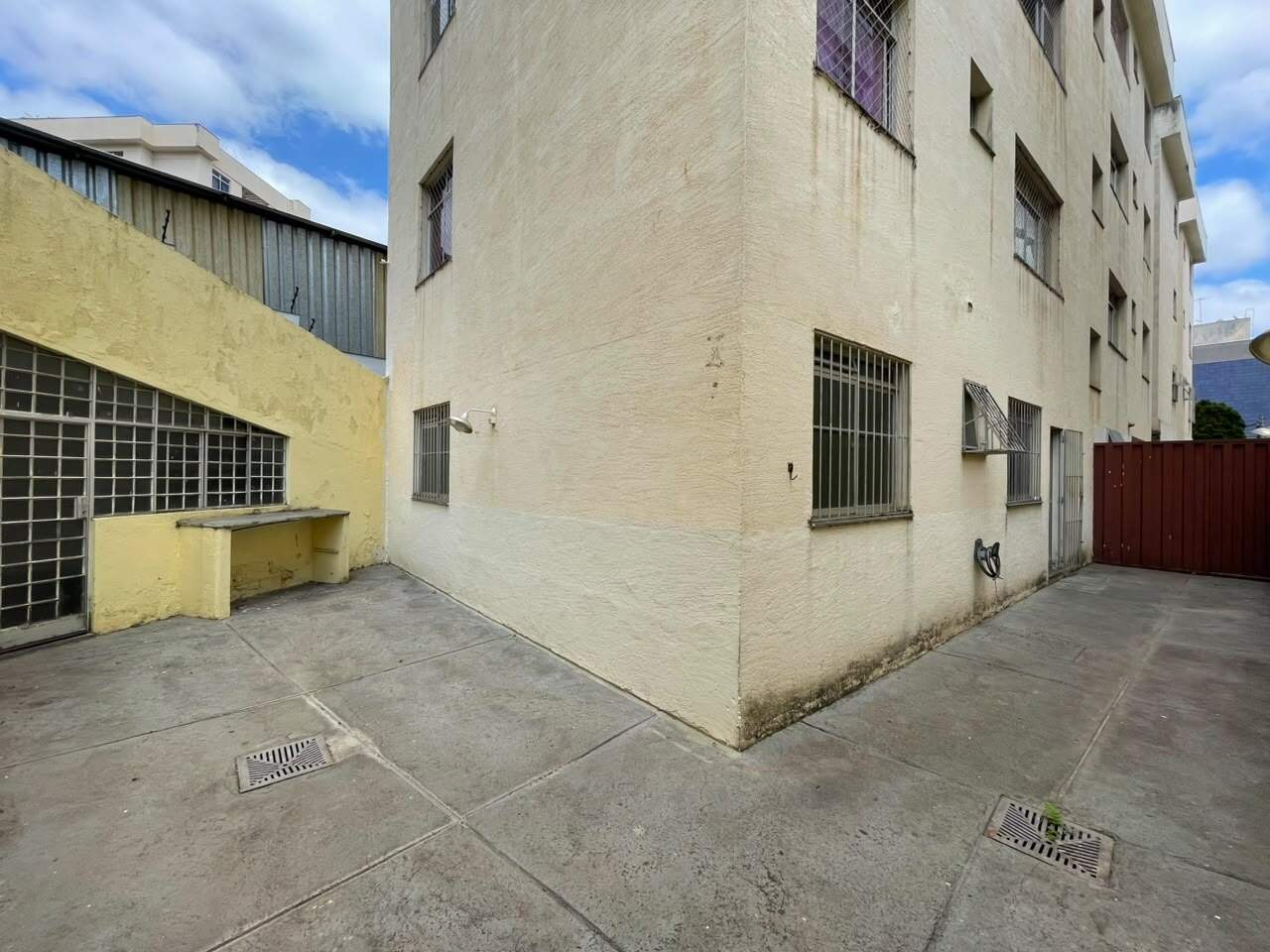 Imagem do imóvel Área privativa à venda, 3 quartos, 1 vaga, Estoril - Belo Horizonte/MG