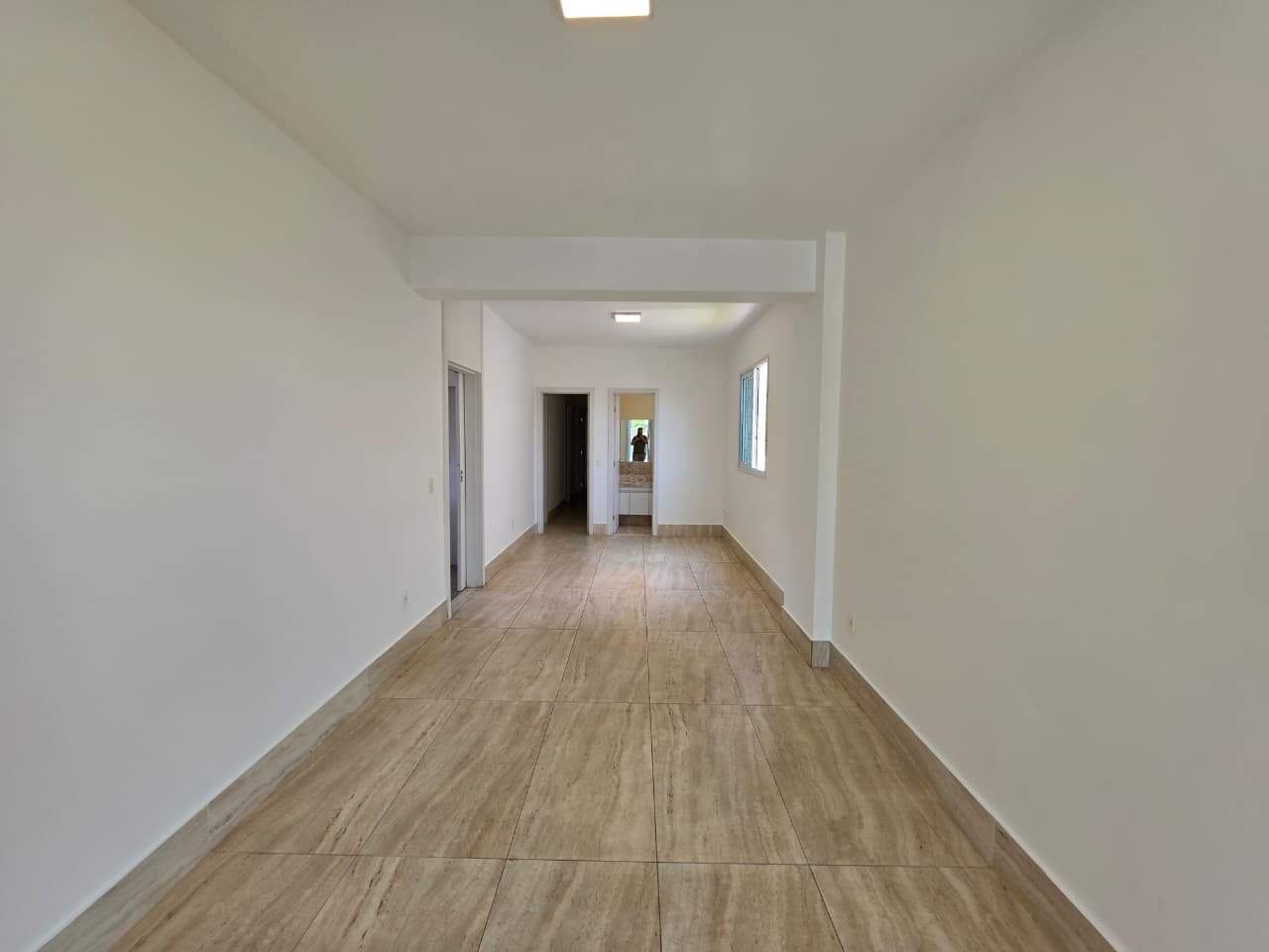 Imagem do imóvel Apartamento para aluguel, 4 quartos, 1 suíte, 3 vagas, Buritis - Belo Horizonte/MG