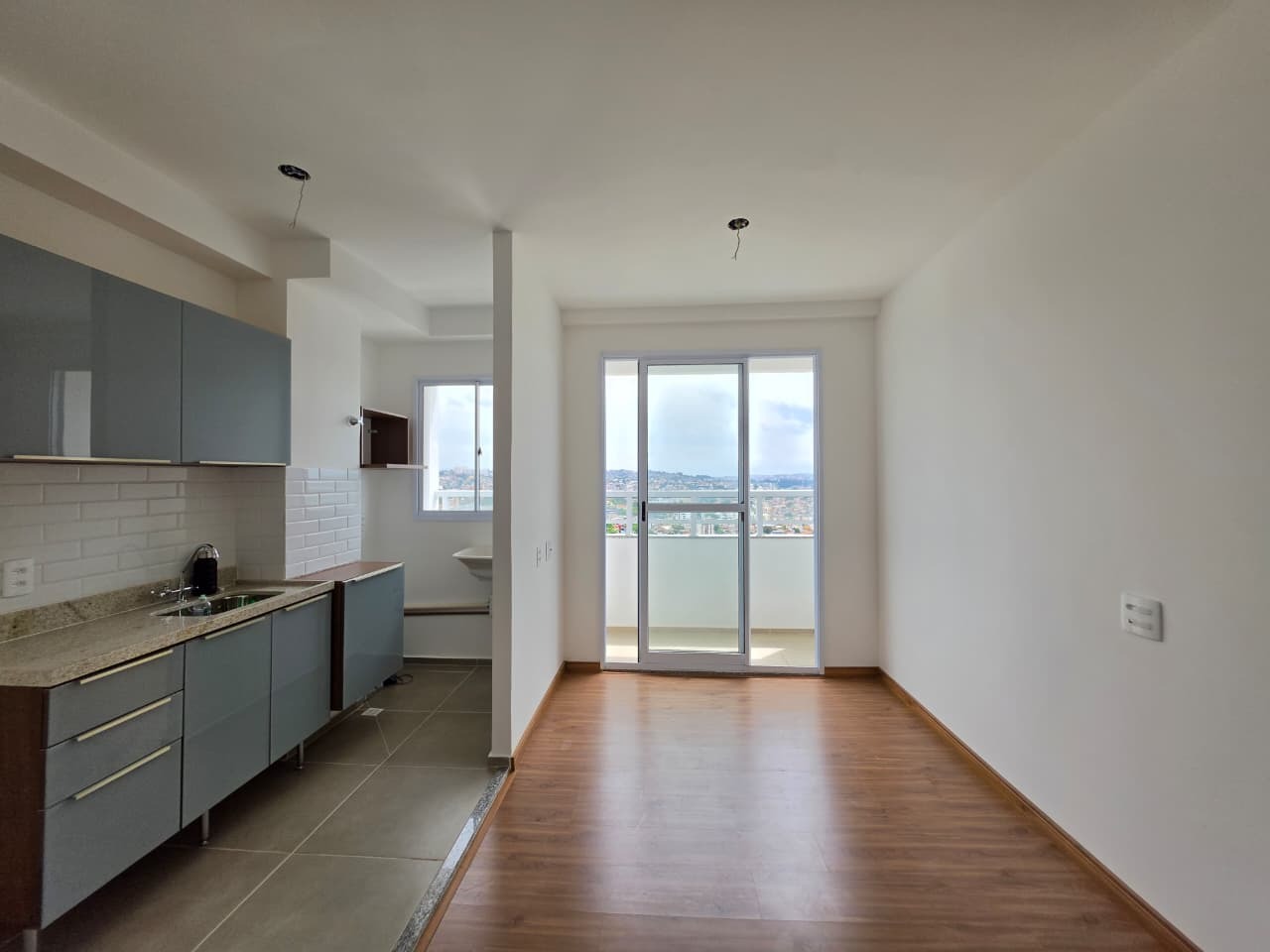Imagem do imóvel Apartamento para aluguel, 2 quartos, 1 suíte, 1 vaga, Estoril - Belo Horizonte/MG
