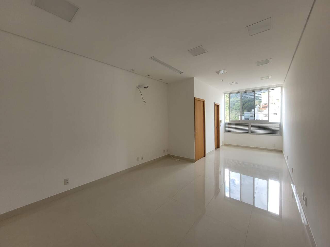 Imagem do imóvel Sala para aluguel, 2 vagas, Estoril - Belo Horizonte/MG